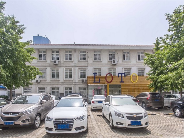 美容仪连接线哪里好